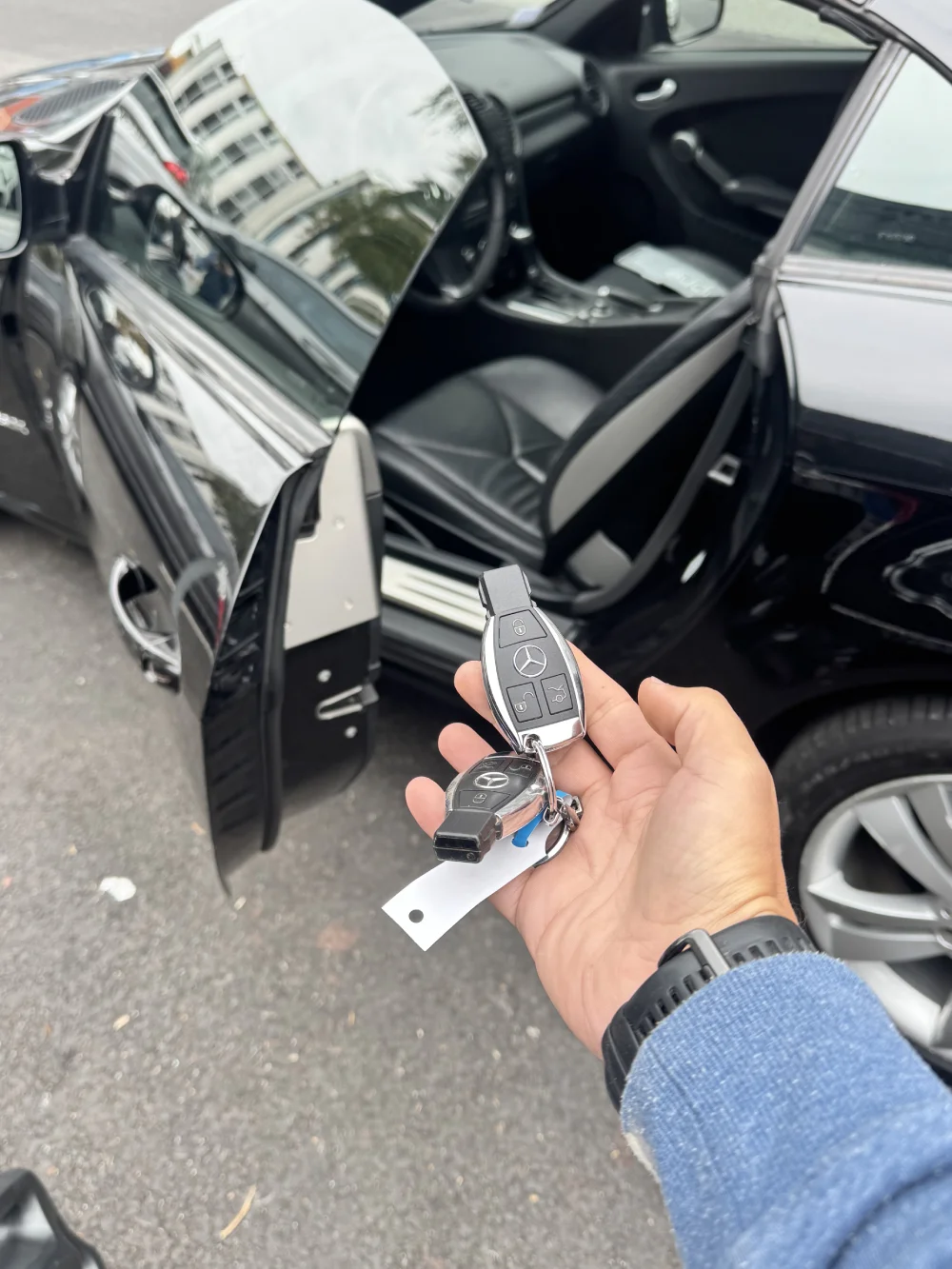 Mercedes-Benz SLK R171 - Ajout de Clé avec Programmation EIS - Intervention Automotive Electronique Services